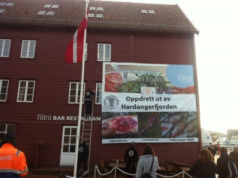 Løgnere og budbringere