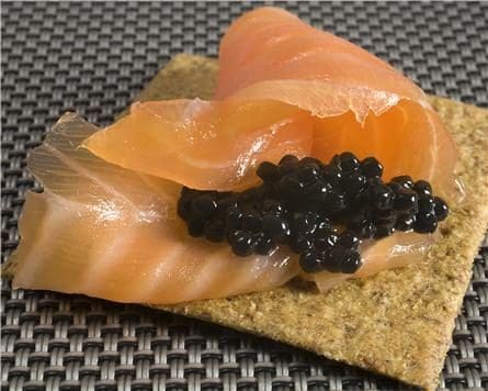 Marine Harvest vurderer å stenge foredlingsanlegg