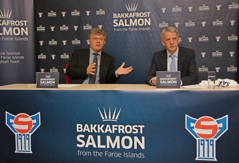 Bakkafrost kjøper 27 prosent av Marine Harvest Faroes