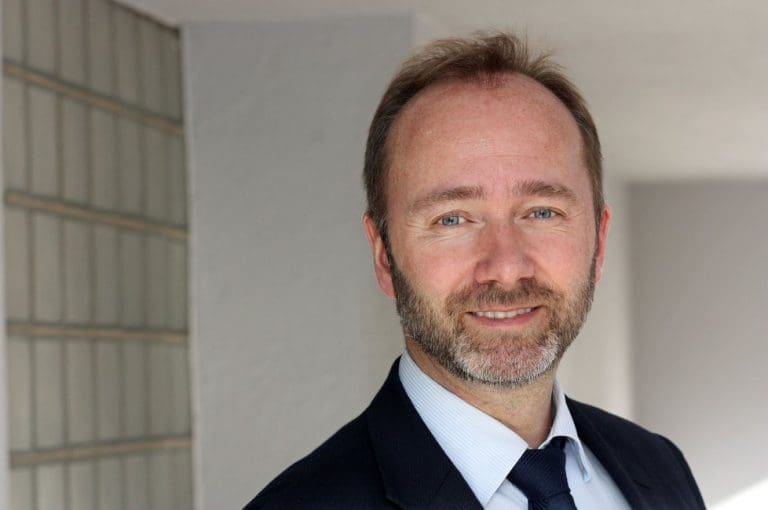 Giske avventer situasjonen