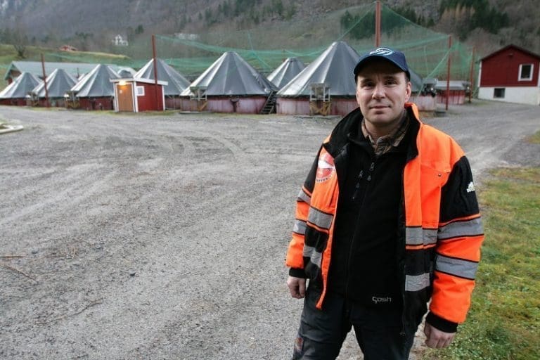 Osland vil møte Rødt-politiker