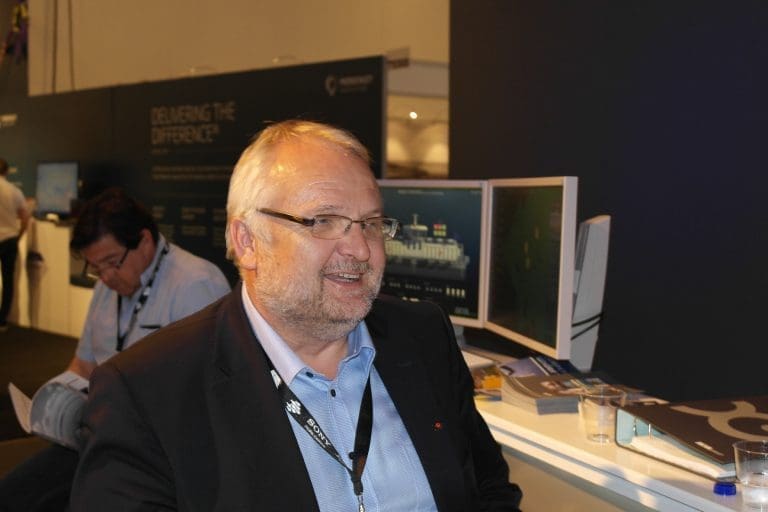 Lander kontrakter på standen