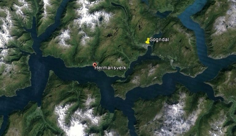 Brann i Marine Harvest-anlegg i Leikanger