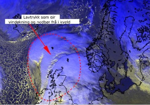 Full storm fra Stad til Rørvik