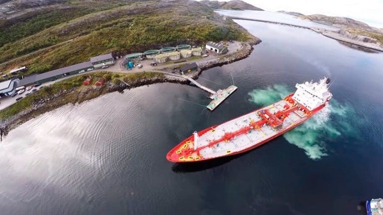 Marine Harvest brukte tankskip mot lakselus