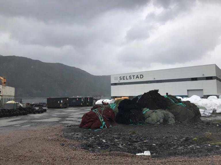 Selstad kjøper stor eierpost i Preplast