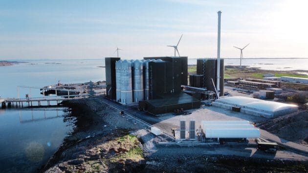 Kan bli tvunget til å selge Marine Harvest-anlegg