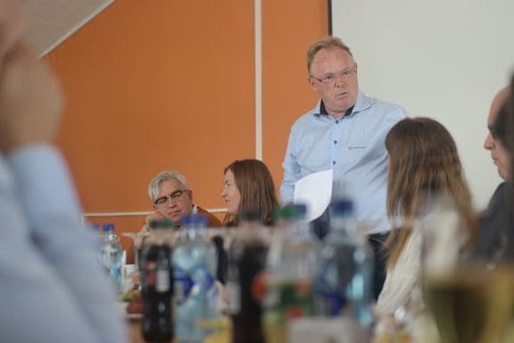Øker skattetrykket – mot sin vilje