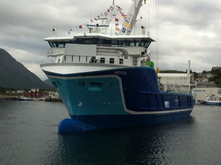 Karlsen kjøper alle aksjene i Nordnorsk Shipping