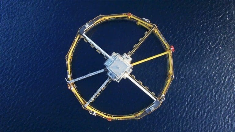 Hyperspektralt maskinsyn skal kartlegge bunnforholdene under SalMars havmerd