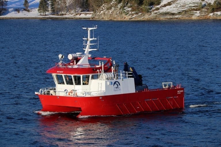 Øyfisk sin aller første båt fra Moen Marin
