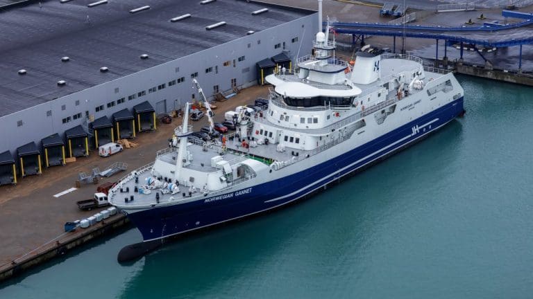 &laquo;Norwegian Gannet&raquo; på plass i Hirtshals
