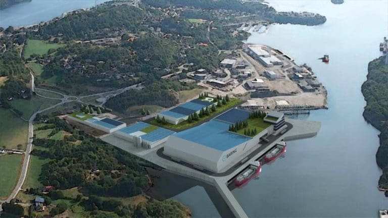 – Vi tror at det vil være rom for å drive lønnsomt både i sjøbasert- og landbasert oppdrett i Norge