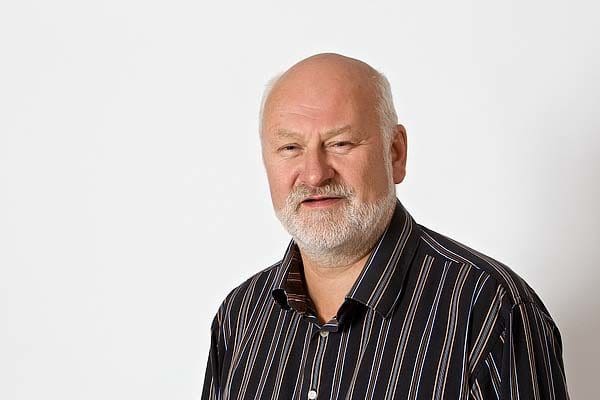 Apeland vil slå Rønes personlig konkurs