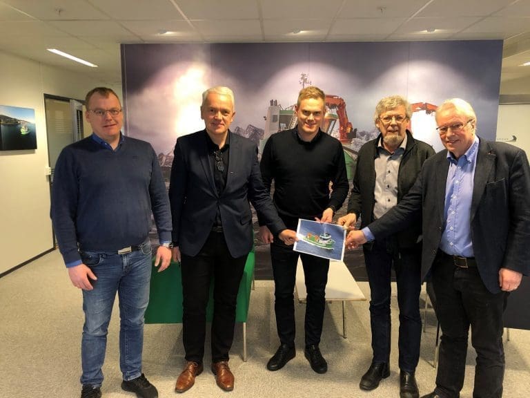 FSV Group og Sletta Verft signerte rekordavtale: Skal bygge fem fartøyer