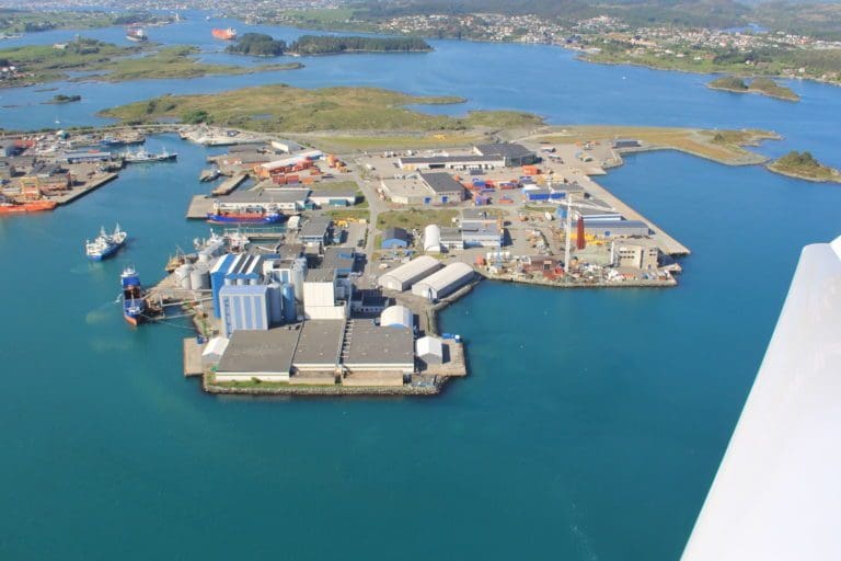 Kommune i tett dialog med  fiskeforedlingsbedrifter etter klager på luktutslipp