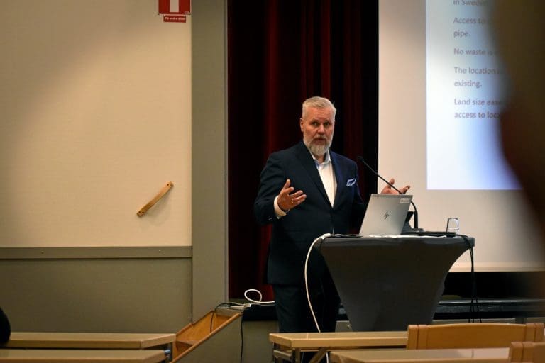 Slik vil han realisere Europas største landbaserte matfiskanlegg for laks