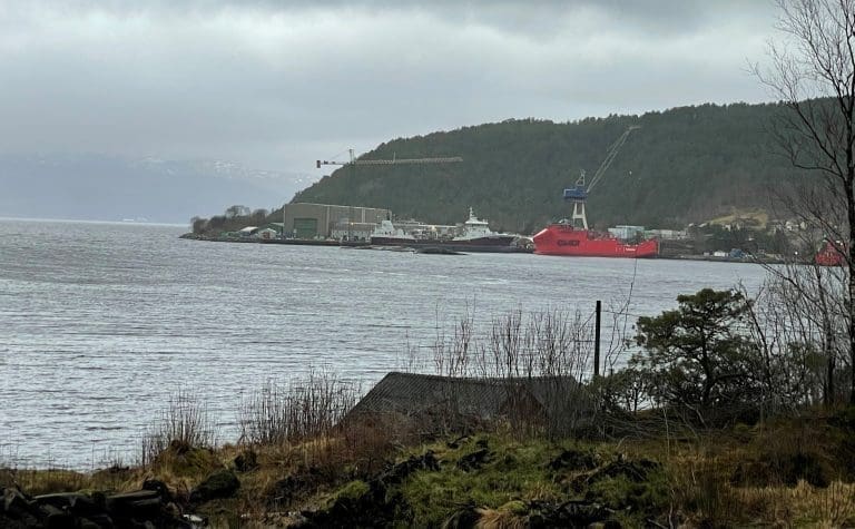 Her utrustes den 85 meter lange &laquo;Kristiansund&raquo;