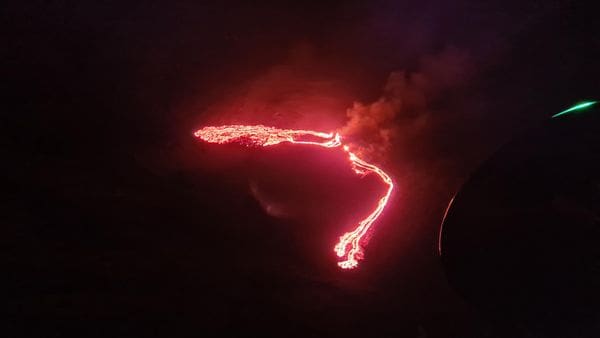 Islandsk vulkanutbrudd like ved Benchmarks Reykjanes-anlegg