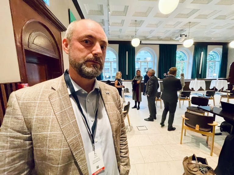 Ber Vedum om å utsette innføring av normpris til etter 2025