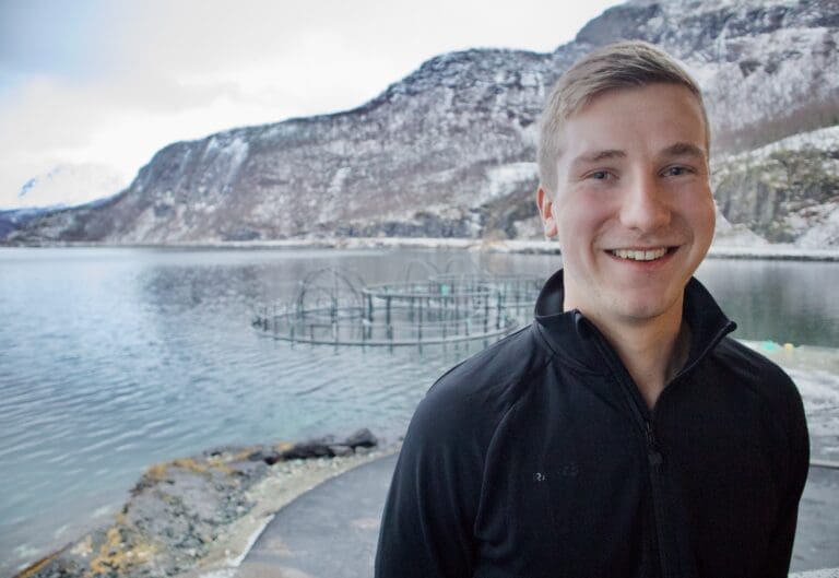 – Følger daglig i fotsporene til sjefen sjøl, for å lære av det han sitter på av kunnskap