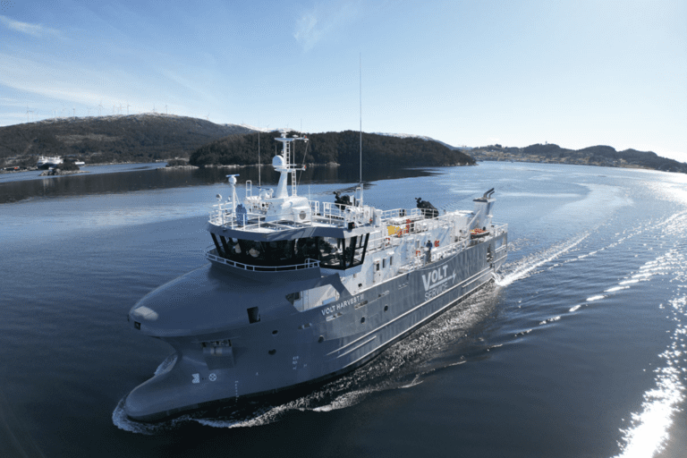 Bløggebåten &laquo;Volt Harvest III&raquo; er overlevert