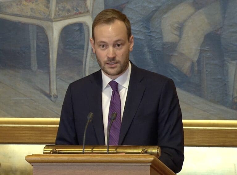 Bjørnstad ble ikke beroliget etter interpellasjonen