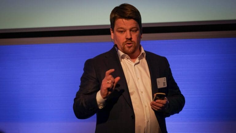 Skretting-sjef: – Lærebøkene må oppdateres