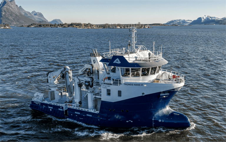 Tronds Marine Service tar levering av ny hybrid arbeidsbåt